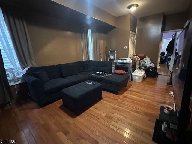 348 13Th Ave, Newark City, NJ 07103