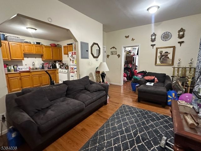 348 13Th Ave, Newark City, NJ 07103