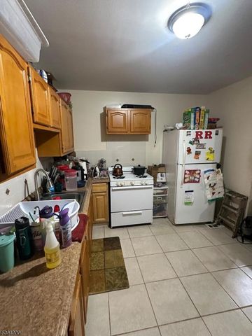348 13Th Ave, Newark City, NJ 07103
