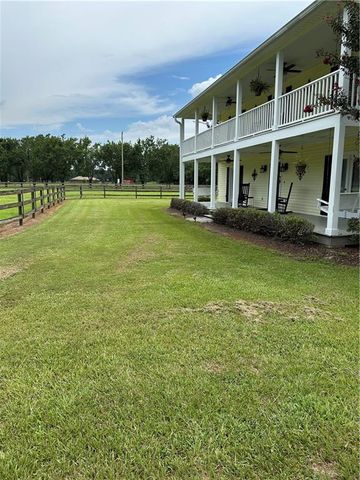 10358 Bryants Landing Road, Stockton, AL 36579