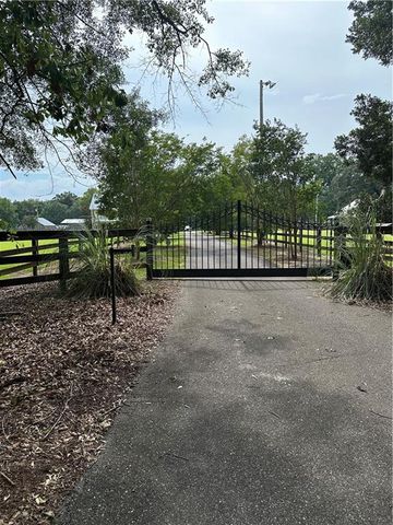 10358 Bryants Landing Road, Stockton, AL 36579