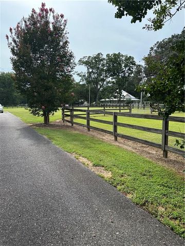 10358 Bryants Landing Road, Stockton, AL 36579