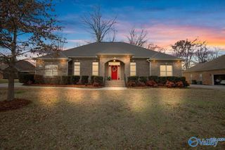 238 River Walk Trail, New Market, AL 35761