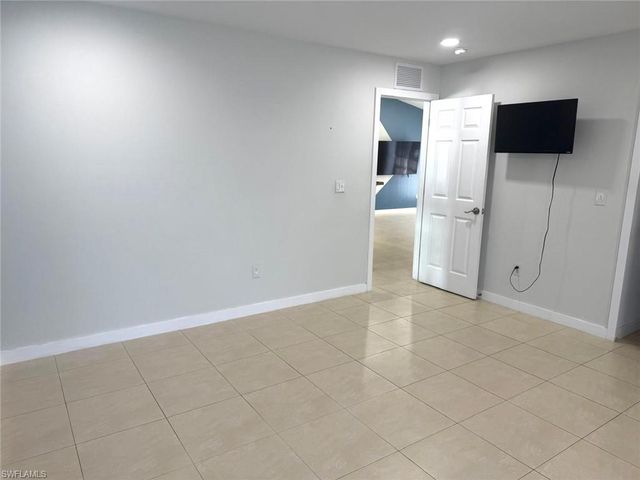 1203 SW 34th TER, Cape Coral, FL 33914