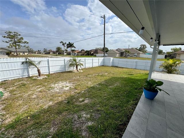 1203 SW 34th TER, Cape Coral, FL 33914