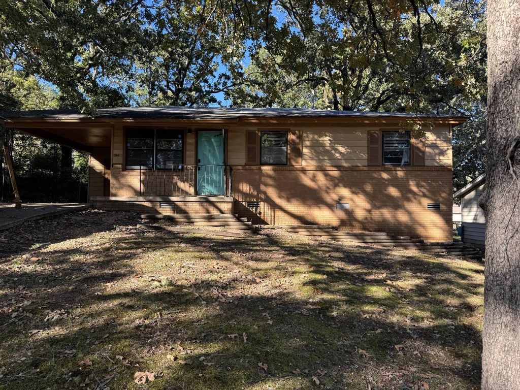 104 Lindenhurst Drive, North Little Rock, AR 72118