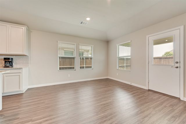 361 Forage Drive, Lavon, TX 75166