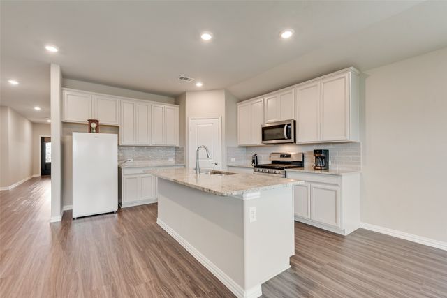 361 Forage Drive, Lavon, TX 75166