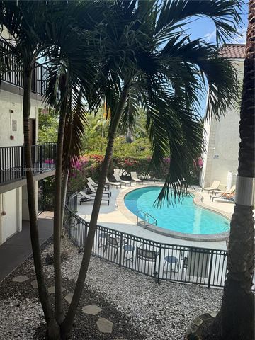 924 SE 2nd St 14, Fort Lauderdale, FL 33301