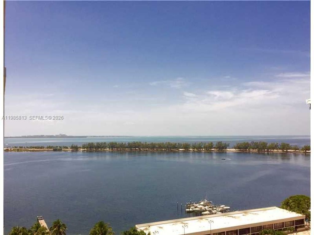 1901 Brickell Ave B1804, Miami, FL 33129