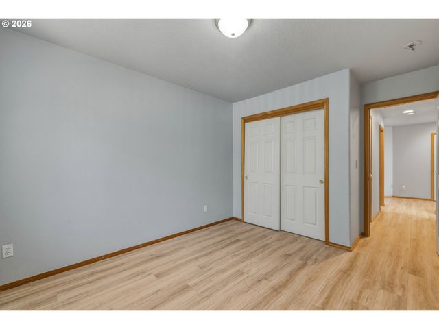 3330 Ne 164TH Loop, Portland, OR 97230