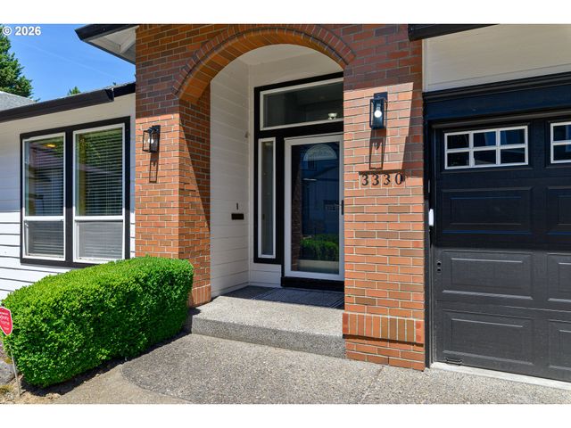 3330 Ne 164TH Loop, Portland, OR 97230
