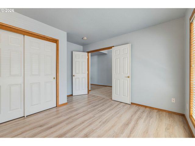 3330 Ne 164TH Loop, Portland, OR 97230