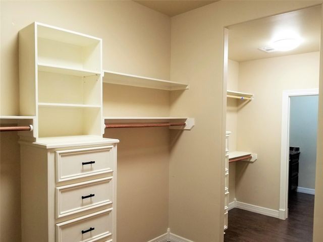 5809 Newcastle Street, Bellaire, TX 77401