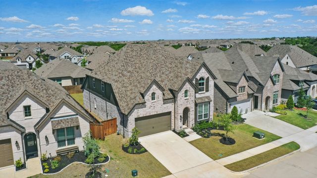 4008 Prickly Pear Avenue, Aubrey, TX 76227