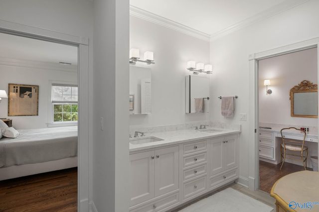 26 Saint James Square SE, Huntsville, AL 35801