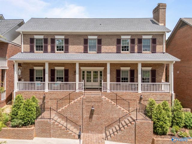 26 Saint James Square SE, Huntsville, AL 35801