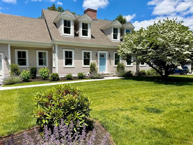 6 Revolutionary Road, Lexington, MA 02421