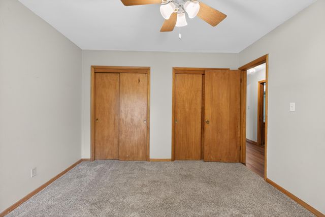 443 S Hackett Road, Waterloo, IA 50701
