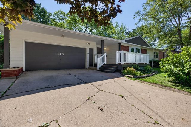 443 S Hackett Road, Waterloo, IA 50701