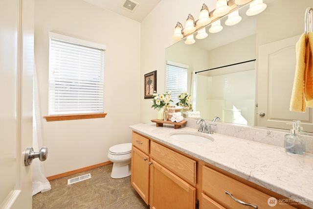 6025 195th Avenue E, Bonney Lake, WA 98391