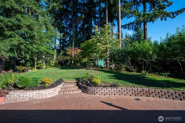 6025 195th Avenue E, Bonney Lake, WA 98391