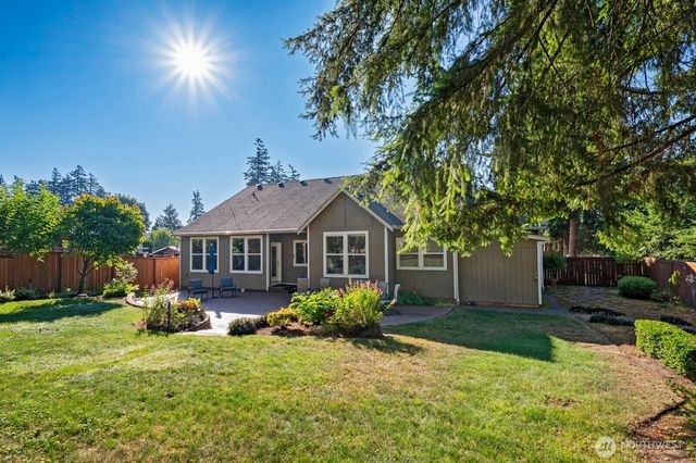 6025 195th Avenue E, Bonney Lake, WA 98391
