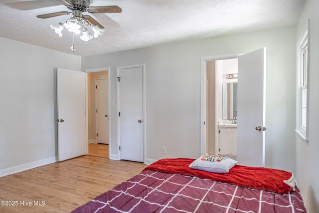 606 John Mcqueen Road, Aberdeen, NC 28315
