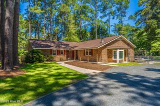 606 John Mcqueen Road, Aberdeen, NC 28315