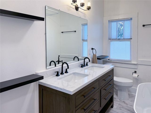 2520 NE 70TH STREET, Ocala, FL 34479