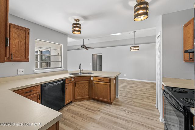 220 Lanack Road SE, Palm Bay, FL 32909