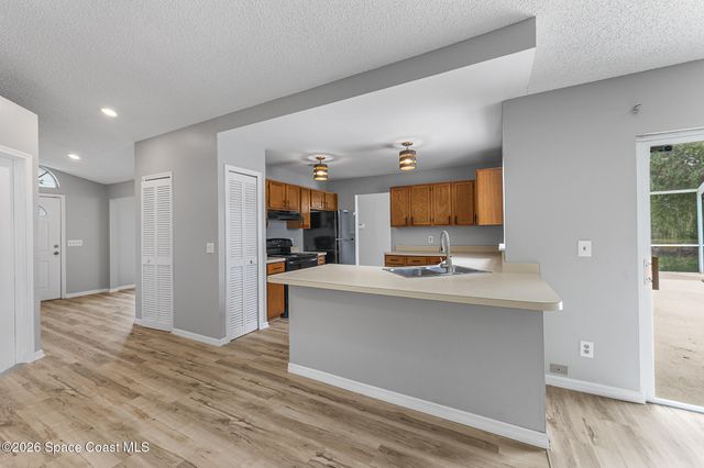 220 Lanack Road SE, Palm Bay, FL 32909