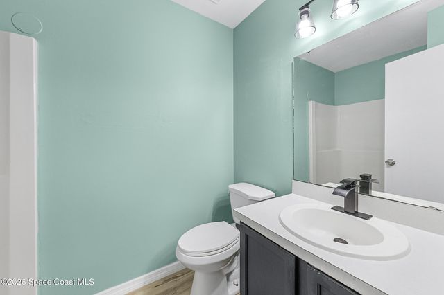 220 Lanack Road SE, Palm Bay, FL 32909