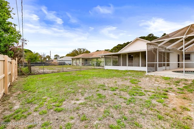 220 Lanack Road SE, Palm Bay, FL 32909