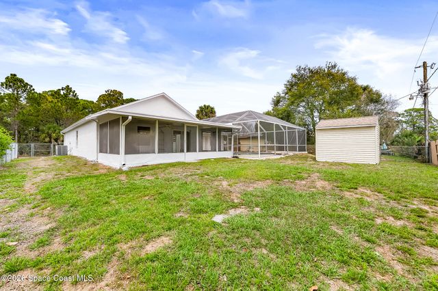 220 Lanack Road SE, Palm Bay, FL 32909