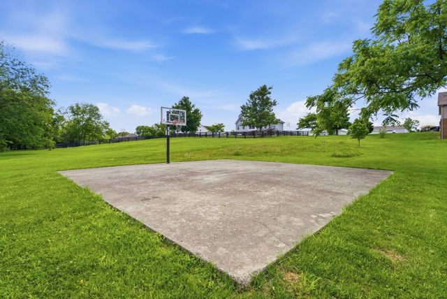 217 Wilshire Way, Richmond, KY 40475