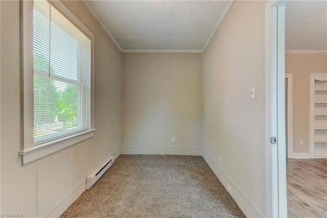 1409 Ridge Avenue, Eden, NC 27288