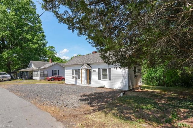1409 Ridge Avenue, Eden, NC 27288