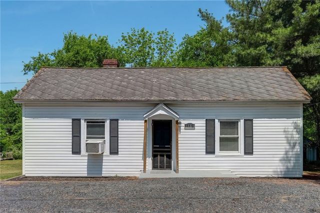 1409 Ridge Avenue, Eden, NC 27288