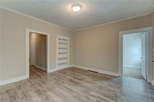 1409 Ridge Avenue, Eden, NC 27288
