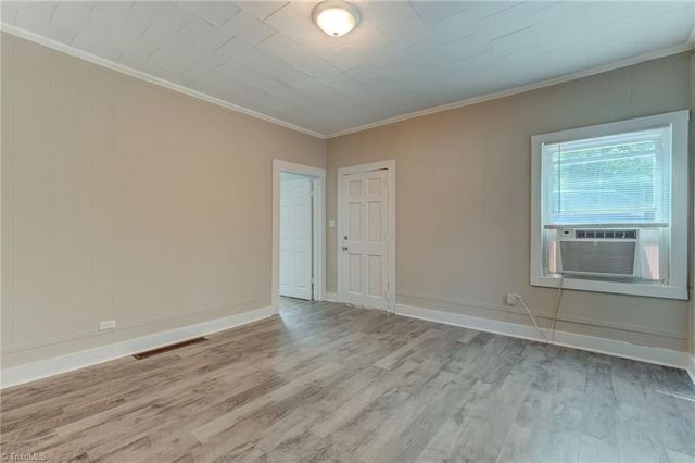 1409 Ridge Avenue, Eden, NC 27288