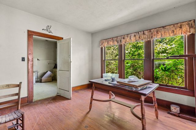 801-803 N Harrison Street, West, TX 76691