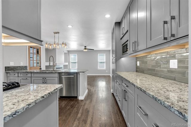 5484 S Danube Way, Centennial, CO 80015