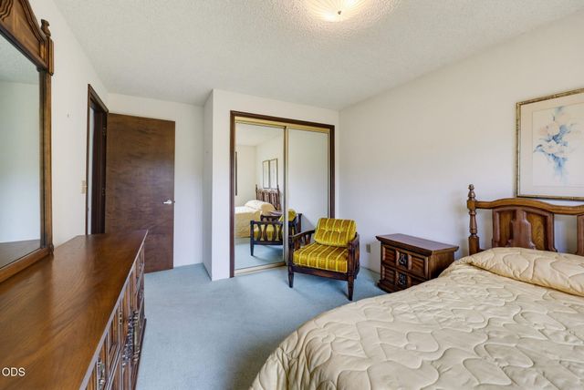 470 S Stoneham Circle, Medford, OR 97504
