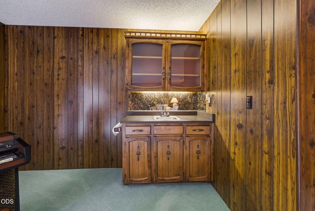 470 S Stoneham Circle, Medford, OR 97504