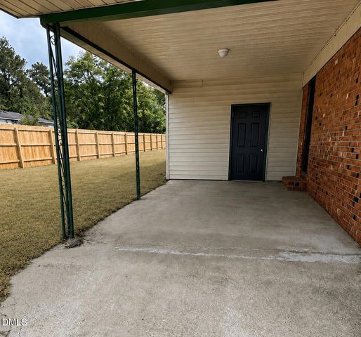 8654 Clinton Road, Stedman, NC 28391