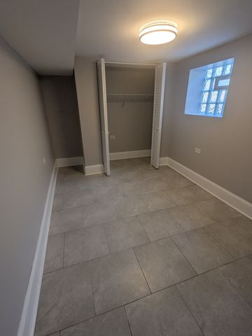 7017 S Hermitage Avenue, Chicago, IL 60636