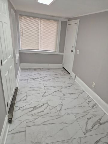 7017 S Hermitage Avenue, Chicago, IL 60636