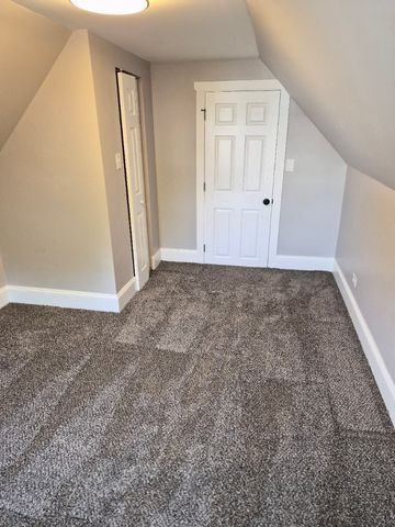 7017 S Hermitage Avenue, Chicago, IL 60636