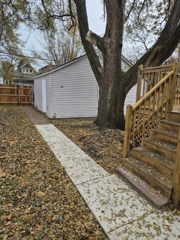 7017 S Hermitage Avenue, Chicago, IL 60636